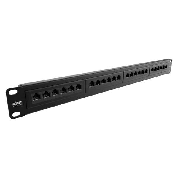 Nexxt Tablero de conexiones - CAT 5e - 19" - 24 puertos